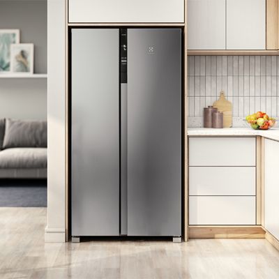 Refrigerador Side by Side Electrolux ERSA53V2HVG INVERTER 517 litros silver